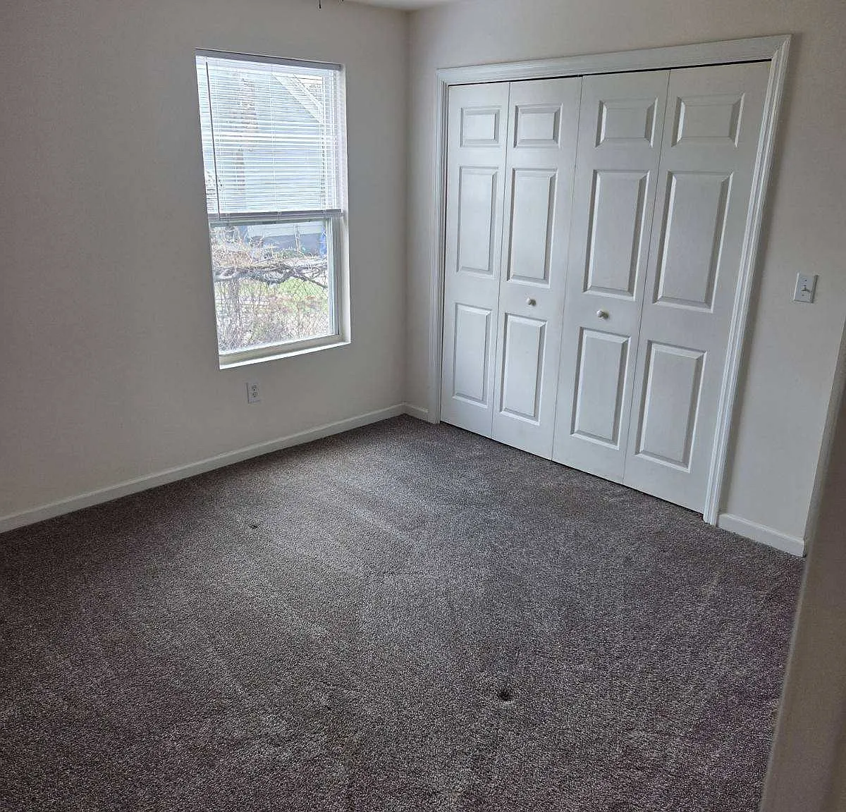 2 bed, 900 sqft, $1,350 — Photo 3