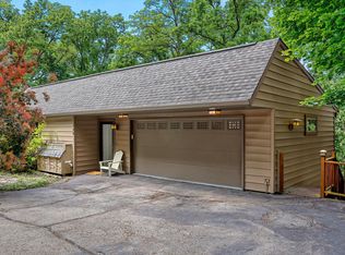 128 29th St S, La Crosse, WI 54601