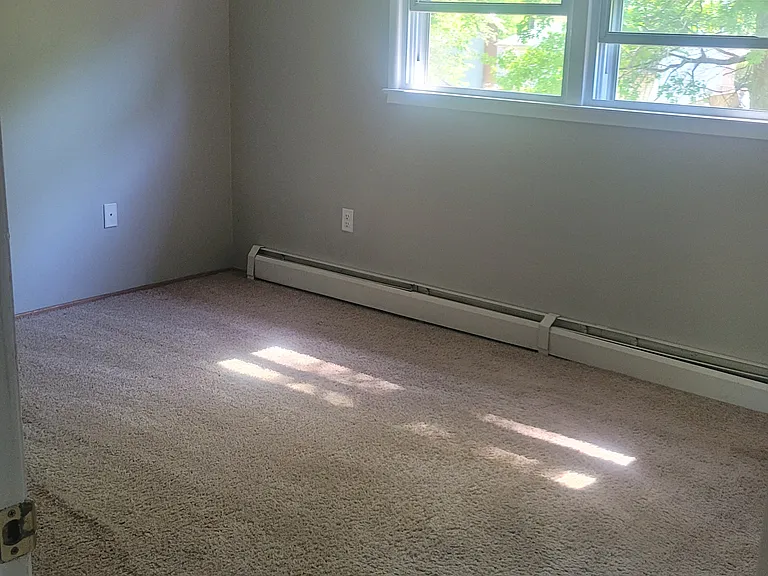 3807 Danbury Ct — Photo 11