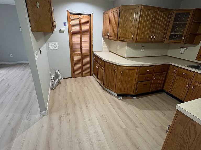 27 Winslow Ave — Photo 6