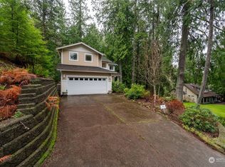 209 Harbor View Dr, Bellingham, WA 98229