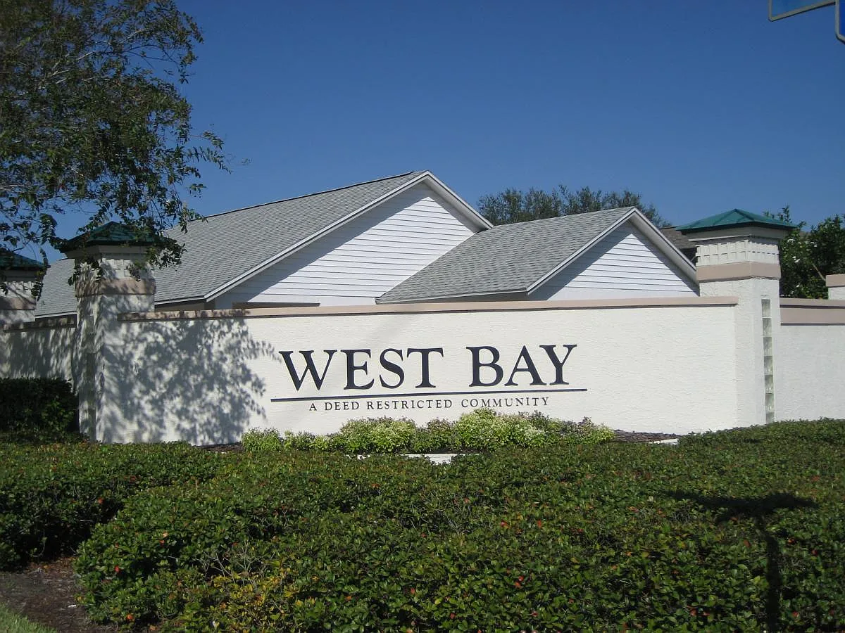 Building Photo - 8913 Westbay Blvd
