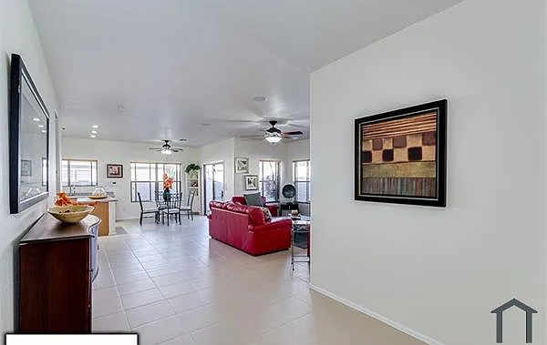3 bed, 1400 sqft, $2,700 — Photo 1