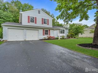 96 Parker Rd, Plainsboro, NJ 08536