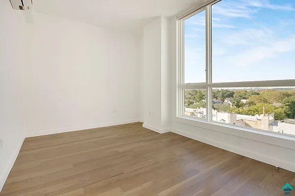 Rented by EXR | media 29