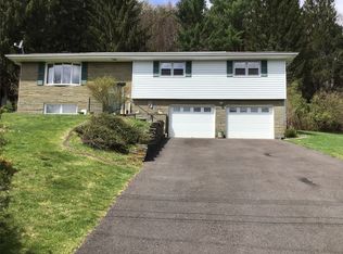 53 Panorama Dr, Binghamton, NY 13901