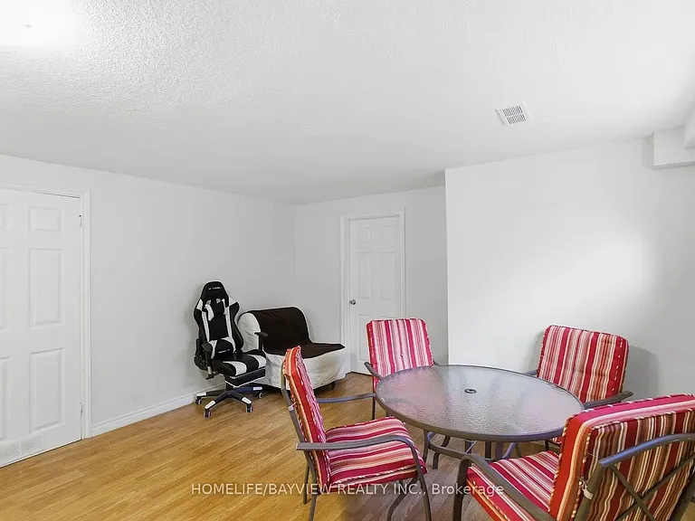 42 Tollerton Ave #BASEMENT — Photo 7
