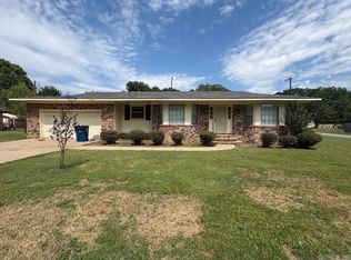 400 W Louisiana St, Beebe, AR 72012