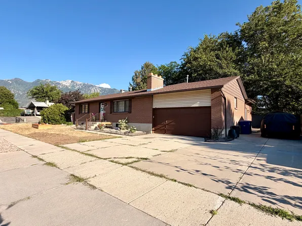 1236 E Violet Dr S, Sandy, UT 84094