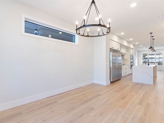 4th image of 10419 136th St NW
