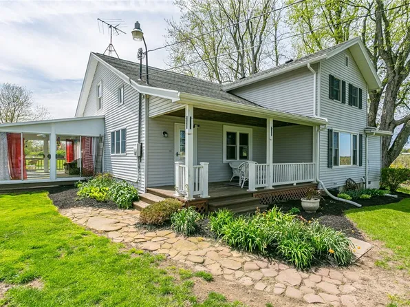 7182 Pulver Rd, Sodus, NY 14551