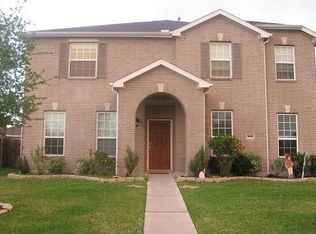 668 Fountain View Ln, League City, TX 77573
