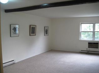 9 White Gate Dr APT H, Wappingers Falls, NY 12590