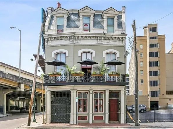 1061 Camp St APT D, New Orleans, LA 70130