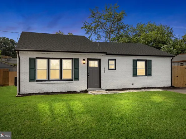 800 Magnolia Ave, Croydon, PA 19021