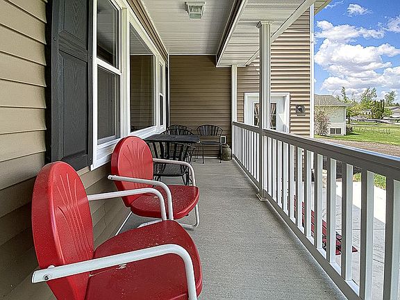 4th image of 6601 N Glen Dr