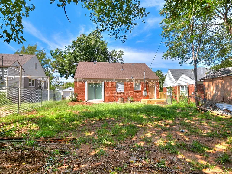 4326 N Blackwelder Ave — Photo 17