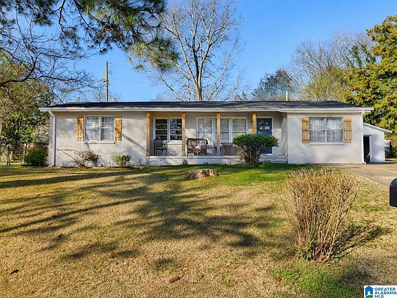 2nd image of 905 Glen Oaks Cir