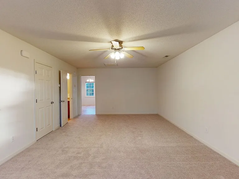 252 Smallwood Rd — Photo 8