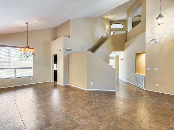 5th image of 20810 N 62nd Dr