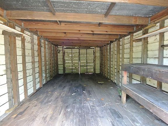 5th image of 2102 Wallace Blvd