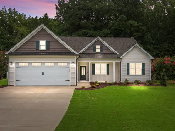 109 Drew St, Louisburg, NC 27549