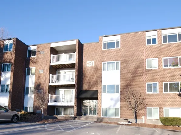 31 Jones Ter APT 24, Stoughton, MA 02072