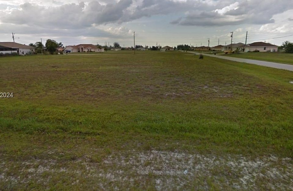 1st image of 2425 NW 7th St