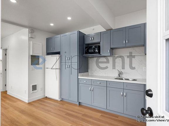 4th image of 815 Camaritas Ave #A