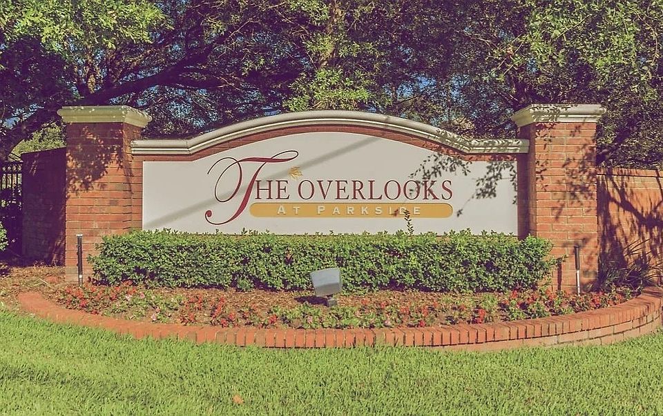 2nd image of 405 Ashley Brooke Ct #1