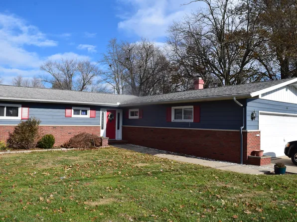 600 W Emmons St, Robinson, IL 62454