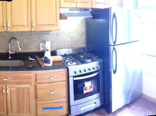 2411 19th St #2, Astoria, NY 11102