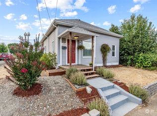 705 N 7th Ave, Kelso, WA