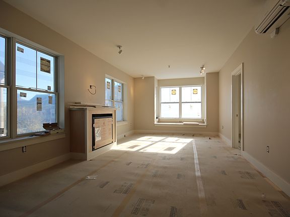 Living Room with Fireplace