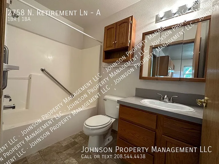 2758 N Retirement Ln #A — Photo 6