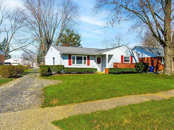 2nd image of 3719 Dorothy Dr
