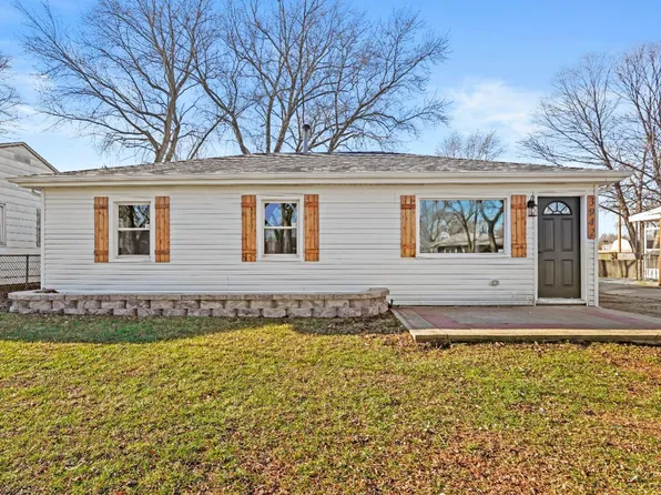 3942 Howard St, Hobart, IN 46342