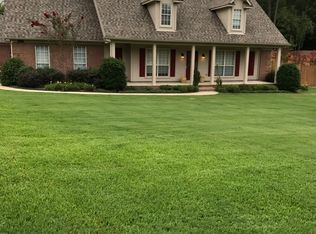 10205 Loftin Dr, Olive Branch, MS 38654