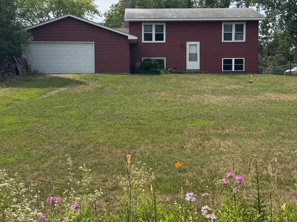 25350 101st St NW, Zimmerman, MN 55398