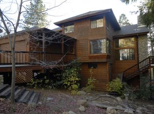 25037 Cougar Rd, Idyllwild, CA 92549