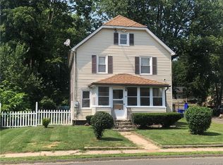 50 Saunders St, East Hartford, CT 06108