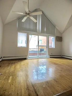 Rented by Mason Real Estate | media 13