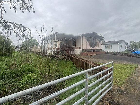 2nd image of 420 E 9th Ave