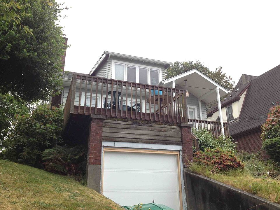 2nd image of 6516 17th Ave NE