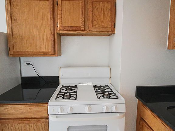 5th image of 941 W Carmen Ave #50863