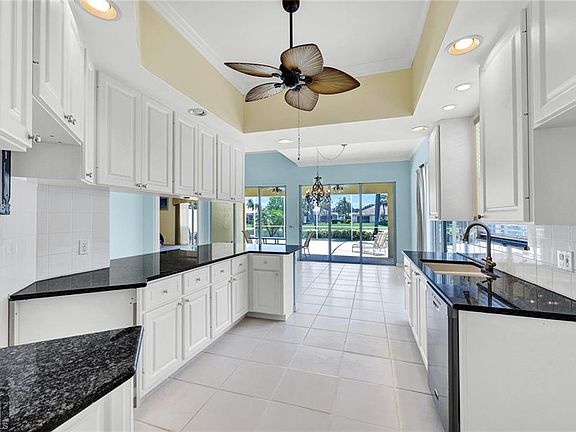 5th image of 2941 Gilford WAY