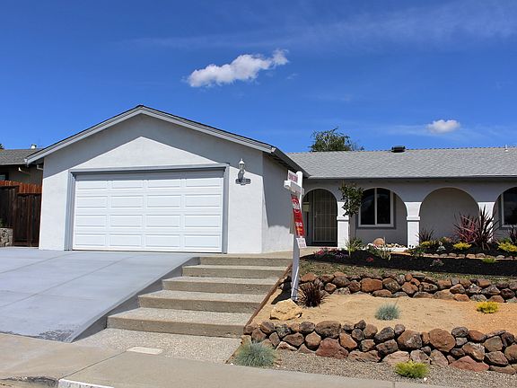 2nd image of 2241 Bryce Dr