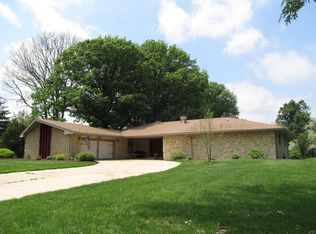 19722 W Tanglewood Dr E, Elwood, IL 60421