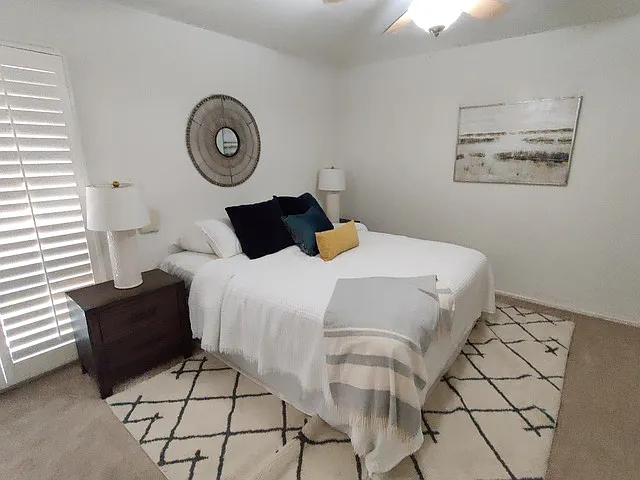 3 bed, 1228 sqft, $3,900 — Photo 3