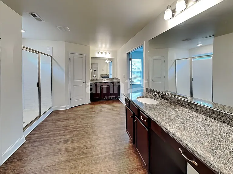 8034 Leonine Ct — Photo 13